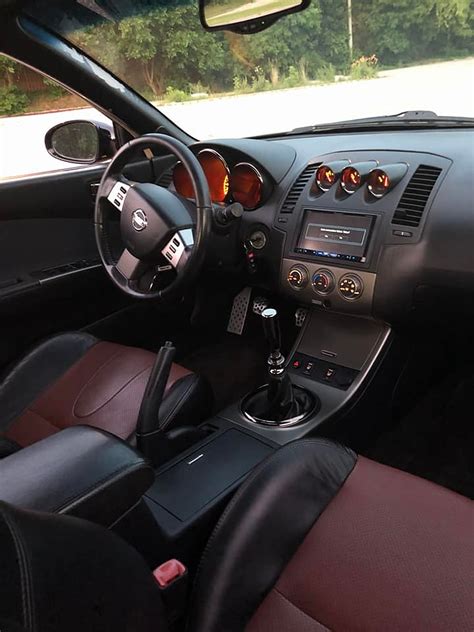 2005-2006 Nissan Altima SE-R Interior Reference Photos