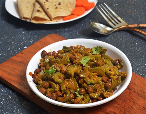 तुरई चना सब्ज़ी - Ridge Gourd With Black Gram Dal (Recipe In Hindi) by Archana's Kitchen