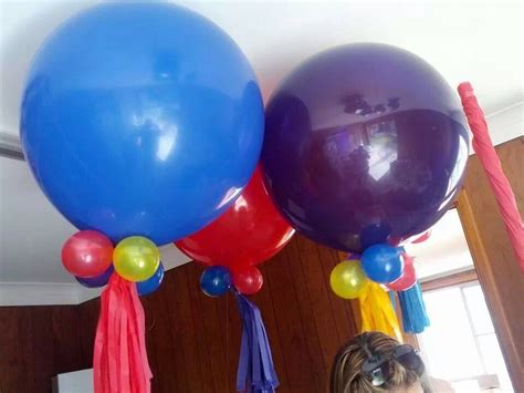 Wiggles Balloon Decorations with Tassles each - Sydney Party Shop