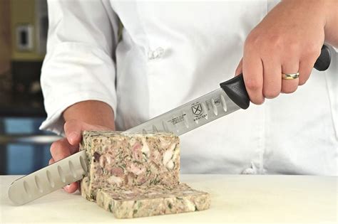 11 Best Brisket Knife Reviews | Best Knife for Slicing Brisket 2021-2022