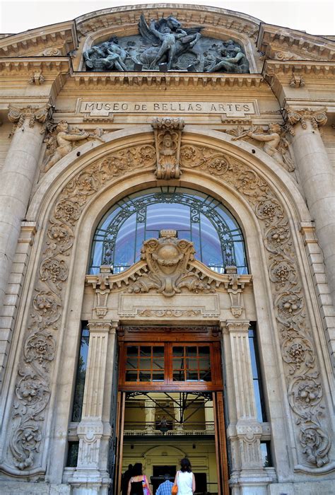 Museo Nacional de Bellas Artes Entrance in Santiago, Chile - Encircle Photos