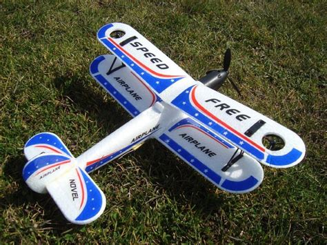 RADIO CONTROLLED 2.4GHZ DIGITAL 3.5 CHANNEL EPP FOAM AEROPLANE RC PLANE RTF H27 ELECTRIC ...