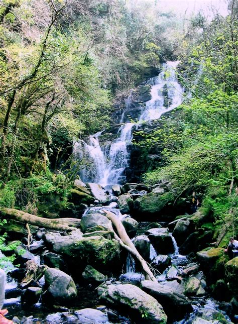 Ireland-waterfall | Banjo and Layla's Lifestyle and Travel