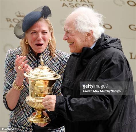 Lynn Evelyn De Rothschild Photos and Premium High Res Pictures - Getty ...