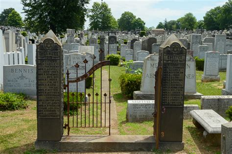 Mount Hebron Cemetery