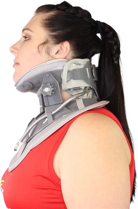 Amazon.com: Cervical Neck Air Traction Collar and Stretcher- Relief for Neck and Shoulder Pain ...