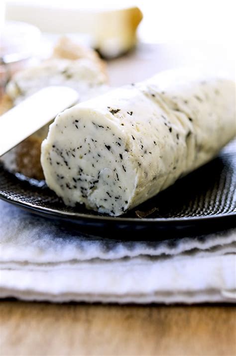 How to Make Truffle Butter at HOME! So creamy, buttery & packed with Truffles!