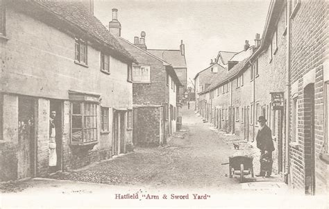 Photographs of Old Hatfield | Hatfield Local History Society