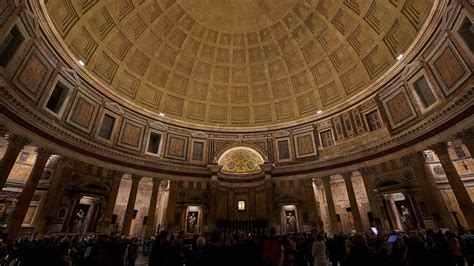 Visit the Pantheon in Rome, Italy