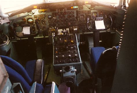 Hawaiian Douglas DC-9 Cockpit center 5K views 2 faves | Flickr