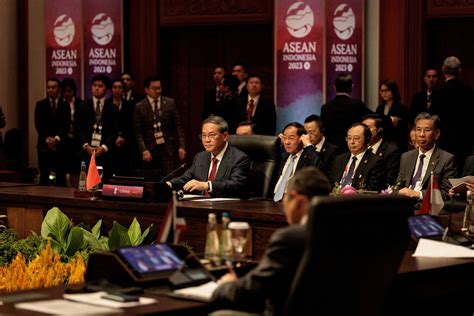 China warns against 'new Cold War' at ASEAN summit 2023 - Inside Telecom