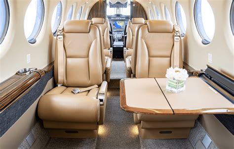 Explore the Luxurious King Air 350i Interior - Sun Air Jets