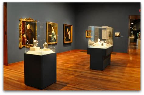 de Young Museum San Francisco: Inside Look at this Fine Arts Gem