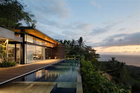 The Hill House / Wahana Architects | ARCHCOD