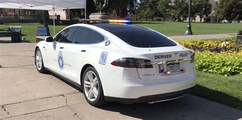 A Tesla Model S converted into a police car by Denver PD - Electrek