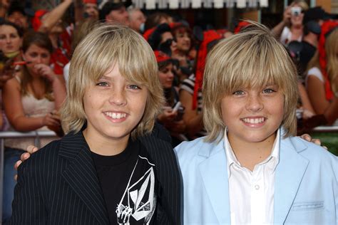 Roles You Didn't Know Were Played By Twins - Fame10