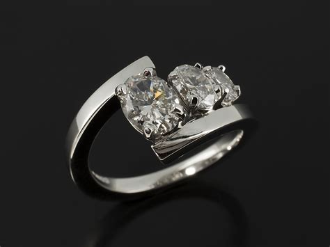 Oval Cut Diamond Engagement Rings Gallery