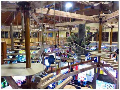 17 Fun Things To Do In Wisconsin Dells in Winter! - Between England ...