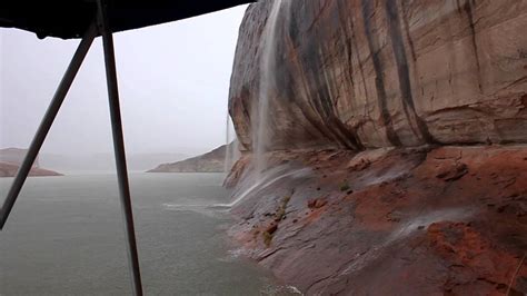 Lake Powell Waterfalls - YouTube