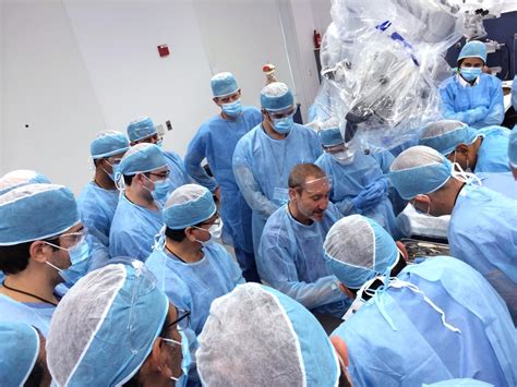 Courses at the Surgical Innovations Lab | Neurological Surgery