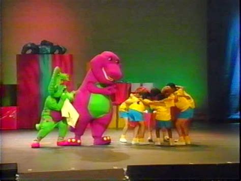 Whatsoever Critic: "Barney In Concert" Video Review