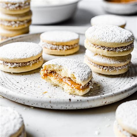 Alfajores de Maicena (Argentine Alfajores) - The Floured Table