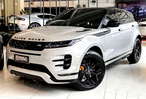 2021 Range Rover Evoque SE 2.0 Grey & Black Specs