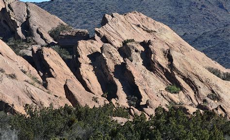 Jagged Desert Rocks Free Stock Photo - Public Domain Pictures