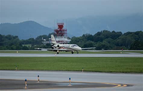 Roanoke Regional Airport ARFF Training | Aaron Doyle Photography