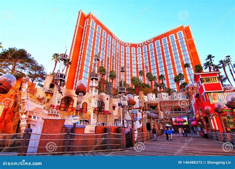 Janice Freisetzung Vergeltung treasure island hotel las vegas strip verschwinden Basketball ...