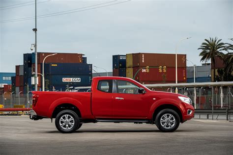 Nissan Updates Navara For 2020, Now Comes With Twin-Turbo Diesel As ...