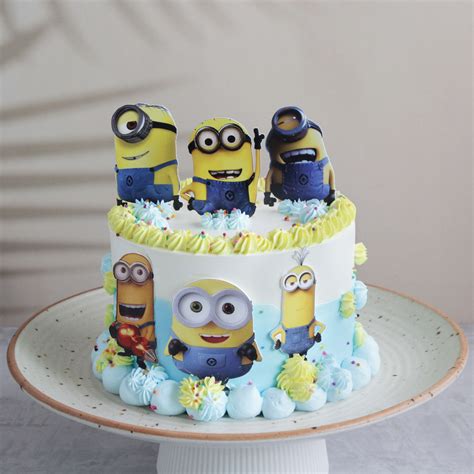 Discover more than 69 minion cake minion best - awesomeenglish.edu.vn