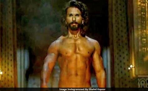 Shahid Kapoor Was Only Promoting Padmavati. Trolls Made It About Ranveer Singh