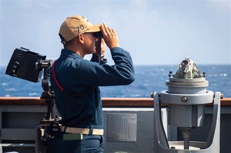 DVIDS - Images - USS Hopper (DDG 70) Conducts Routine Underway ...