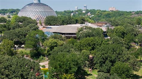 Henry Doorly Zoo - Omaha Attraction | Expedia.com.au