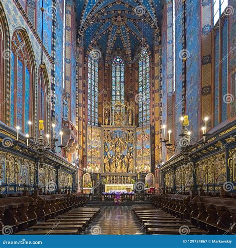 Chancel and Apse of St. Mary`s Basilica with Veit Stoss Altarpiece in ...