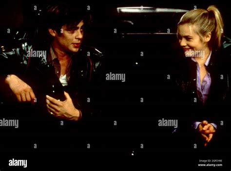 EXCESS BAGGAGE, from left: Benicio Del Toro, Alicia Silverstone, 1997 ...