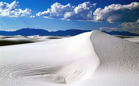 White sands of the desert wallpapers and images - wallpapers, pictures, photos