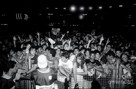 Rock in Rio II Front Row Concert Fans Photograph by Concert Photos ...