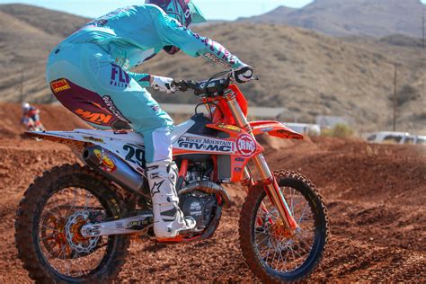 2019 KTM MX/SX Team Intro - Motocross Feature Stories - Vital MX