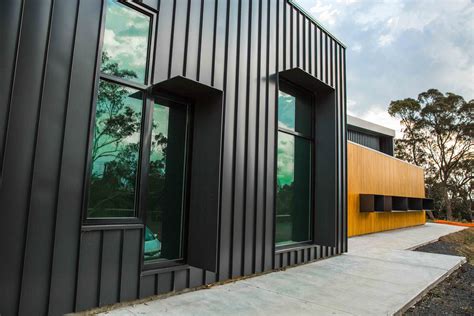 Kilmore Hospital features Snaplock and Nailstrip by | Facade house ...