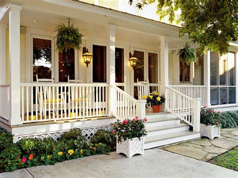 House Stalking: Wide Front Porch