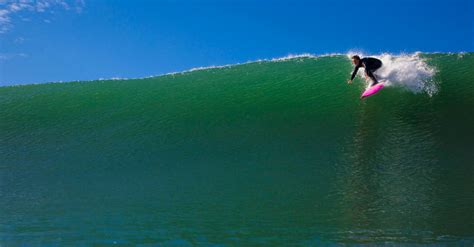 California Today: Female Surfers Tear Down a Big Wave Barrier - The New ...