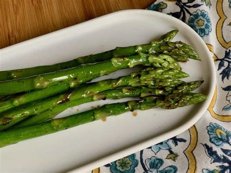 Roasted Asparagus with Balsamic Vinegar - My Own Sweet Thyme