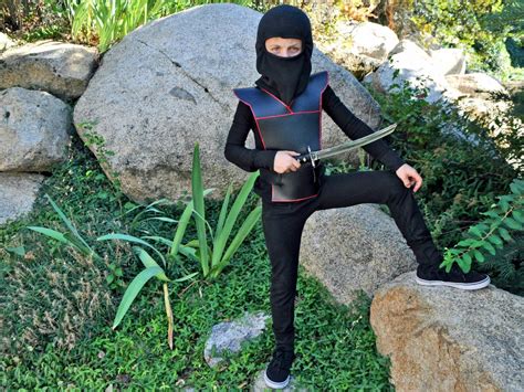 Easy DIY Ninja Costume for Kids | HGTV