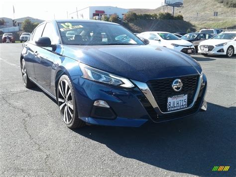 2019 Deep Blue Pearl Nissan Altima SR #138488242 | GTCarLot.com - Car Color Galleries