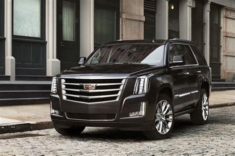 2021 Cadillac Escalade vs. Last-Gen Escalade Dimensions | GM Authority