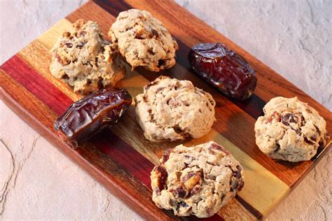 Sugar-Free Date Cookies Recipe