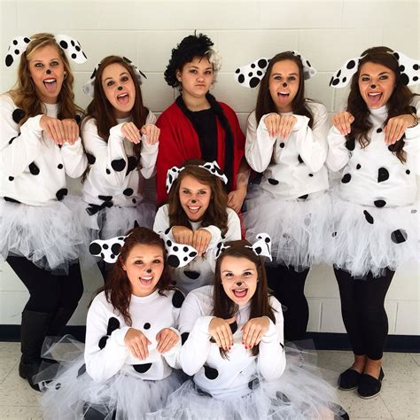 DIY 101 Dalmatian Costumes for spirit week or for a Halloween costume! #SpiritWeek #costume Work ...