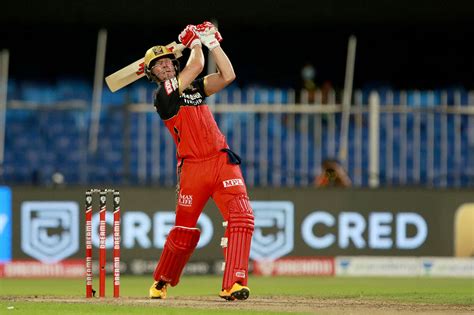 IPL 2020 RCB vs KKR: Kohli-ABD Hit 83 Runs in Last 5 Overs, Take RCB to ...